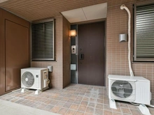 【兵庫県/宝塚市川面】グラン・ブルー宝塚II 玄関