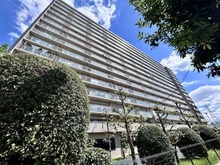 【大阪府/大阪市淀川区三国本町】ファミール北大阪パークサイド 外観