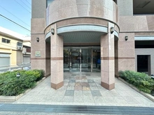 【大阪府/大阪市北区大淀南】メロディーハイム新梅田 エントランス