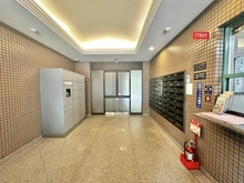 【兵庫県/宝塚市栄町】サークコート宝塚 エントランス