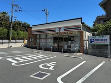 【大阪府/豊中市新千里南町】プラウド千里桃山台 セブンイレブン豊中新千里南2丁目店（現地より約200m）