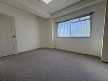 【大阪府/豊中市西泉丘】ハイロイヤル緑地公園パート2 A棟 洋室