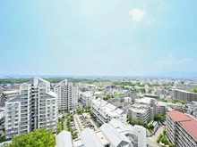 【大阪府/豊中市東泉丘】ウエリス豊中桃山台 眺望：バルコニーから