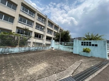 【大阪府/豊中市東泉丘】ウエリス豊中桃山台 豊中市立第十七中学校（現地より約800m）
