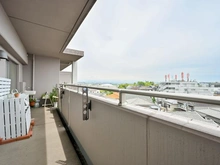 【大阪府/箕面市瀬川】セントラル箕面瀬川 バルコニー