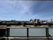 【兵庫県/尼崎市御園町】ローレルタワー尼崎 眺望：バルコニーから