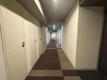 【兵庫県/尼崎市御園町】ローレルタワー尼崎 共用部：共用廊下（内廊下）