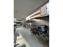 【大阪府/豊中市服部元町】アービング服部元町 駐輪場