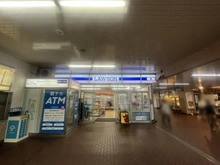 【大阪府/箕面市温泉町】ネバーランドシエル箕面 ローソン阪急箕面駅前店（現地より約1,040m）