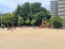 【大阪府/豊中市上新田】千里中央レジデンス 上新田1丁目第4公園（現地より約360m）：