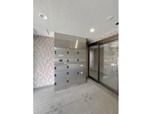 【大阪府/豊中市三和町】ロイヤルコート豊中 参番館 宅配BOX