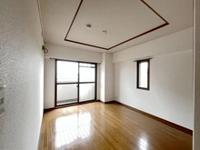 【大阪府/豊中市東泉丘】ジオ緑地公園 一番館 洋室：7.1帖