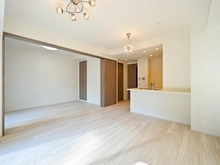 【大阪府/大阪市天王寺区寺田町】プレイズ天王寺 リビング・ダイニング