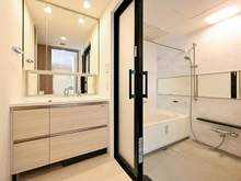 【大阪府/大阪市天王寺区寺田町】プレイズ天王寺 洗面室