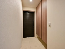 【大阪府/大阪市天王寺区寺田町】プレイズ天王寺 玄関