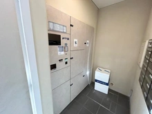 【大阪府/豊中市本町】ステイツ豊中本町レジデンス 宅配BOX