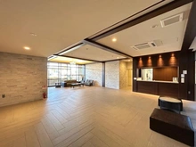 【大阪府/箕面市桜井】マストメゾン箕面桜井 エントランス