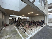 【東京都/練馬区桜台】第2桜台ファミリーマンション 共用施設：駐輪場（空き状況確認中）
