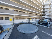 【東京都/練馬区下石神井】グランスイート上石神井 駐車場