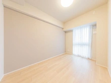 【埼玉県/所沢市東町】ザ・パークハウス所沢 洋室：約5.3帖