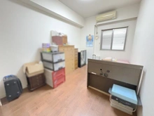 【東京都/練馬区東大泉】プラウドシティ大泉学園 洋室：家具調度品は価格に含まれません