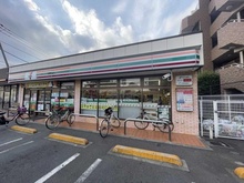 【東京都/練馬区石神井台】リーデンススクエア石神井台 セブンイレブン練馬南大泉富士街道店（現地より約430m）