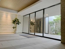 【埼玉県/所沢市美原町】オハナ新所沢デュアーレ エントランス