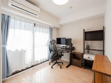 【東京都/台東区竜泉】入谷アムフラット 洋室：約4.7帖