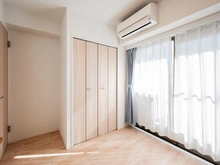 【東京都/台東区竜泉】入谷アムフラット 洋室：約4.7帖