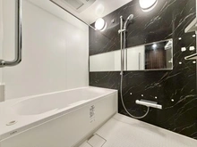 【千葉県/千葉市中央区中央】エクセレントザタワー 浴室：1418サイズ