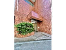 【東京都/荒川区東日暮里】ハイライフ日暮里 エントランス