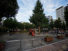 【東京都/台東区台東】ザ・パークハウスアーバンス御徒町 竹町公園（現地より約74m）
