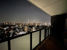 【東京都/荒川区東日暮里】クレヴィア日暮里 THE PLACE 眺望＆バルコニー：夜バージョン
バルコニーから撮影（ズームなし）
