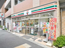 【東京都/荒川区西日暮里】オープンレジデンシア西日暮里ステーションフロント  セブンイレブン西日暮里道灌山通り店（現地より約190m）