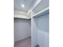 【東京都/文京区根津】東急ドエル・アルス根津 収納：ウォークインクローゼット