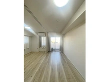 【東京都/荒川区町屋】ヴァースクレイシアIDZ町屋 リビング・ダイニング：(左)洋室