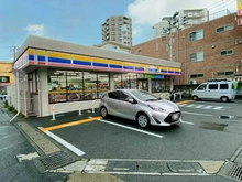 【埼玉県/さいたま市北区土呂町】プレシス大宮土呂 ミニストップ土呂駅前店（現地より約290m）