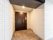 【埼玉県/さいたま市中央区下落合】プラウドさいたま新都心 玄関