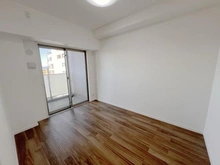 【埼玉県/さいたま市大宮区土手町】プレシス大宮アルティア 洋室：バルコニー側：洋室5帖