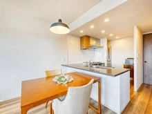 【埼玉県/さいたま市大宮区吉敷町】ザ・パークハウス大宮吉敷町翠邸 ダイニングキッチン