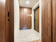 【埼玉県/さいたま市大宮区吉敷町】ザ・パークハウス大宮吉敷町翠邸 玄関