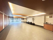 【埼玉県/さいたま市中央区円阿弥】キララガーデン　ガーデンコート エントランス