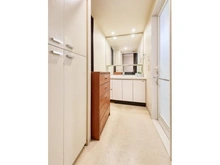 【埼玉県/さいたま市中央区円阿弥】キララガーデン　ガーデンコート 洗面室