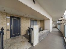 【東京都/八王子市大和田町】グランシティレイディアントアクアヴィータ 玄関