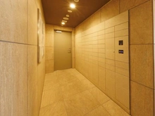 【東京都/八王子市横山町】ウィルローズ八王子 共用部：宅配ボックス