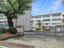 【東京都/八王子市大和田町】グランシティレイディアントアクアヴィータ 八王子市立第一中学校（現地より約1,610m）
