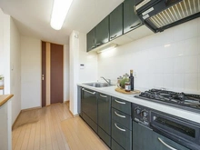 【神奈川県/鎌倉市岡本】レックスガーデン鎌倉岡本 キッチン