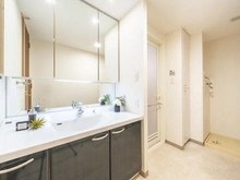 【神奈川県/鎌倉市岡本】レックスガーデン鎌倉岡本 洗面所