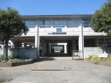 【東京都/八王子市みなみ野】ヴェルディールみなみ野東 3号棟 八王子みなみ野小中学校　（現地より約330m）：※小中一貫校