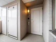 【東京都/八王子市南大沢】ドミナス多摩南大沢 玄関